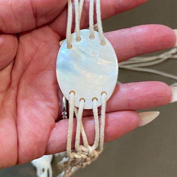 💲Free with bundle Tie belt with pearl shells - Picture 6 of 9